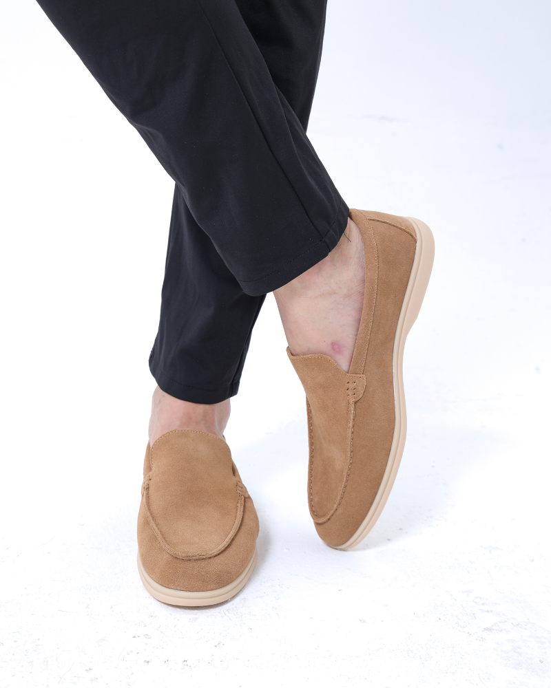 MONEY CLUB PREMIUM SUEDE LOAFERS 🔥 Get 2 for the price of 1🔥