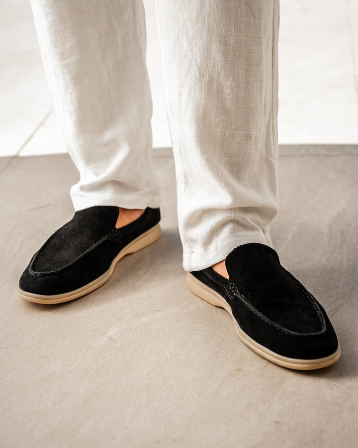 MONEY CLUB PREMIUM SUEDE LOAFERS 🔥 Get 2 for the price of 1🔥