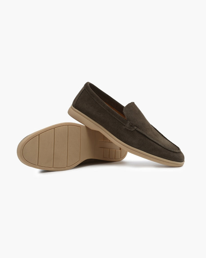 MONEY CLUB PREMIUM SUEDE LOAFERS 🔥 Get 2 for the price of 1🔥