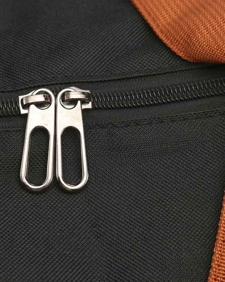 THE VELAR DUFFLE
