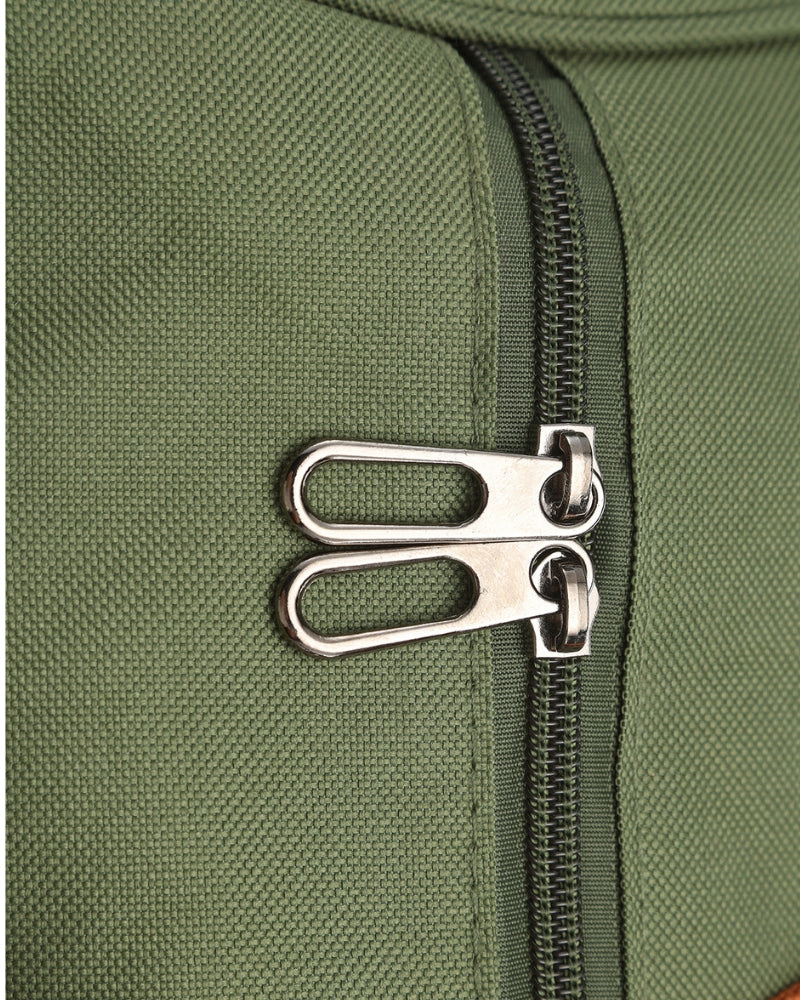 THE VELAR DUFFLE