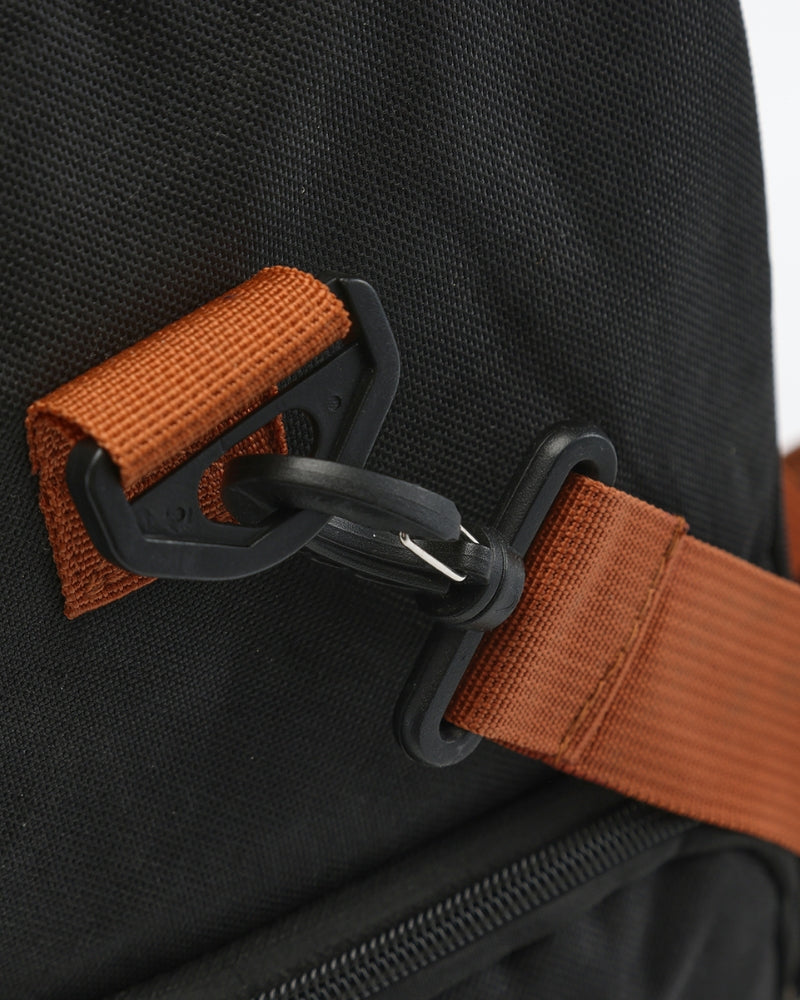 THE VELAR DUFFLE