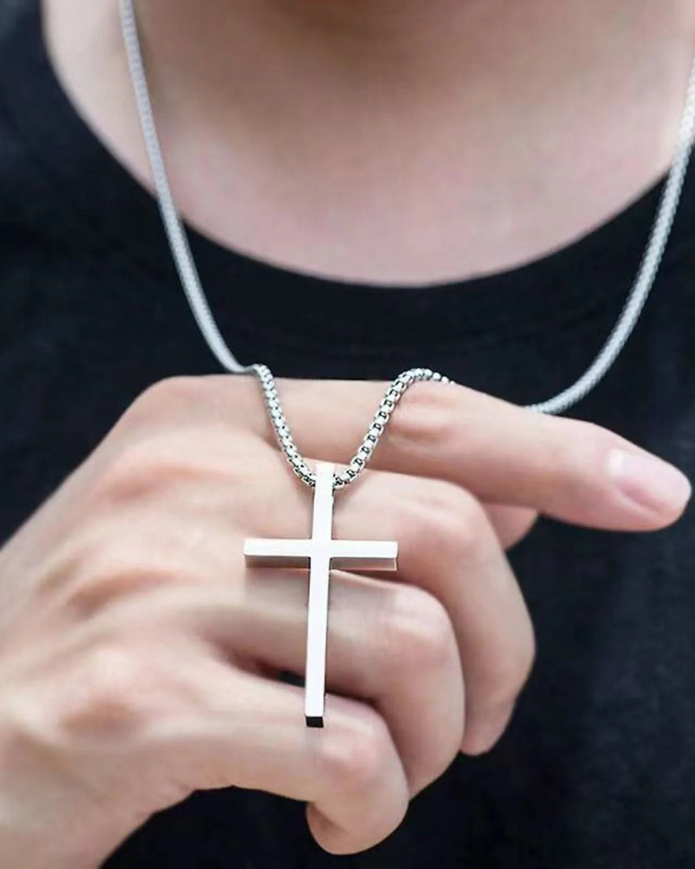 Money Club Silver Cross Necklace