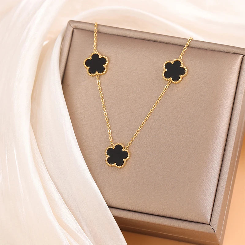 Clover Necklace 5 Leaf