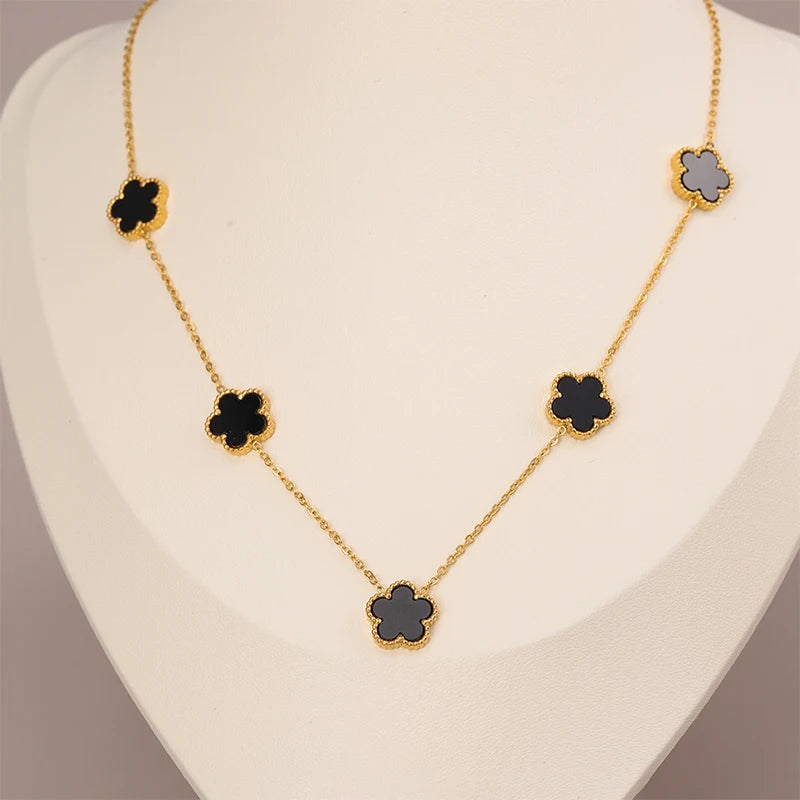 Clover Necklace 5 Leaf